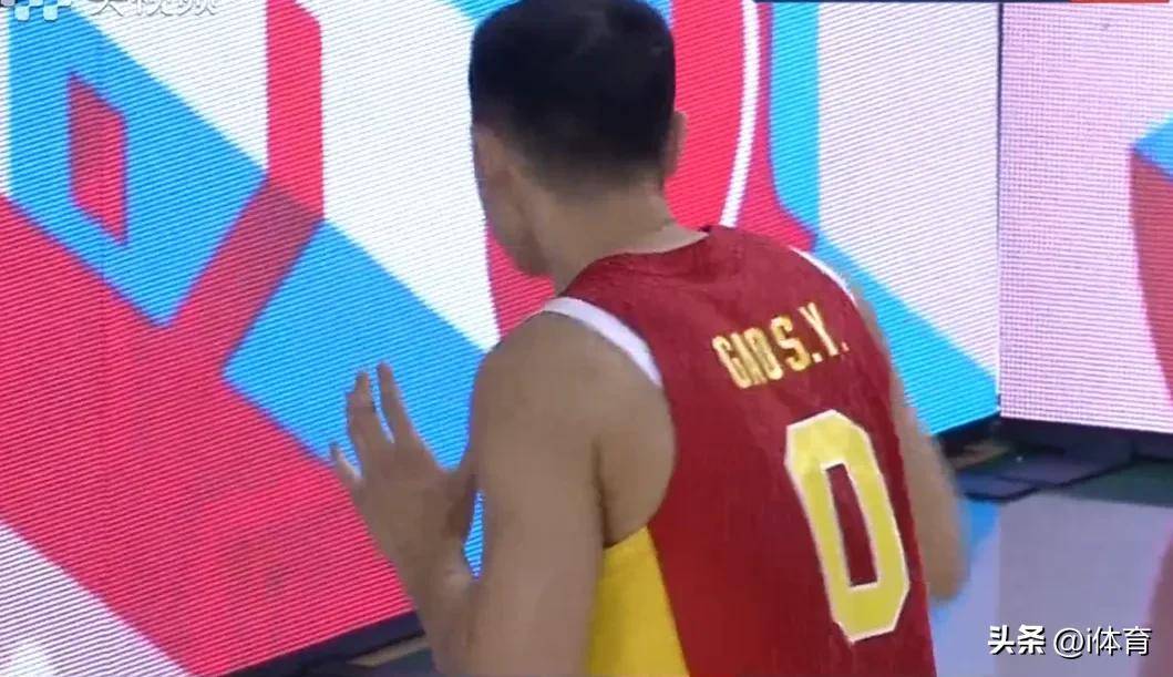 中国男篮遭遇2连败，世界杯出线形势岌岌可危！